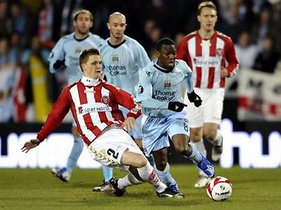 Man City hú vía tại Cup UEFA